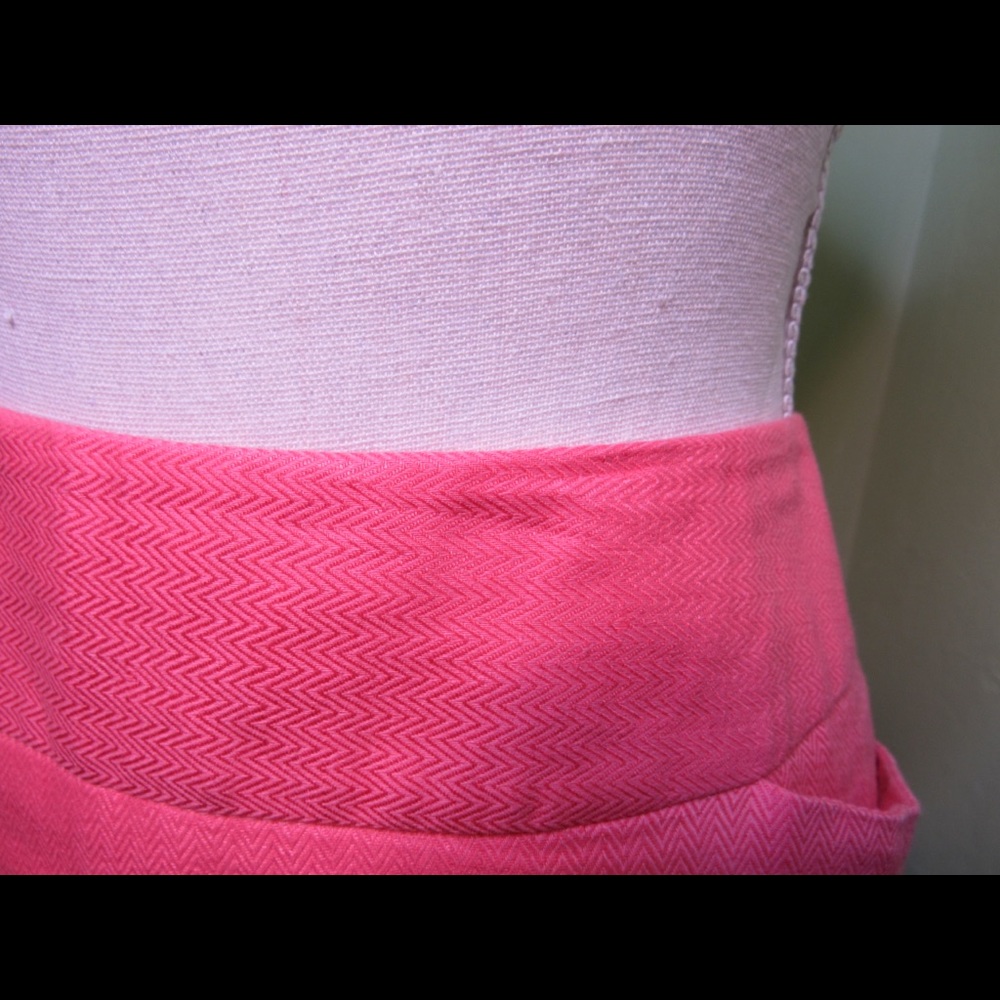 Peter Nygard Skirt - Picture 3 of 8